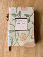 Load image into Gallery viewer, Fiery Autumn Beaded Bookmark