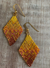 Load image into Gallery viewer, Midsummer Diamond Shaped Earrings