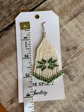 Load image into Gallery viewer, Diopside Snowflake Fringe Earrings