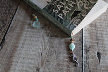 Load image into Gallery viewer, Sea Glass &amp; Seahorse Beaded Bookmark
