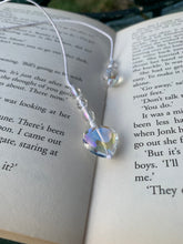 Load image into Gallery viewer, Crystal Heart Beaded Bookmark
